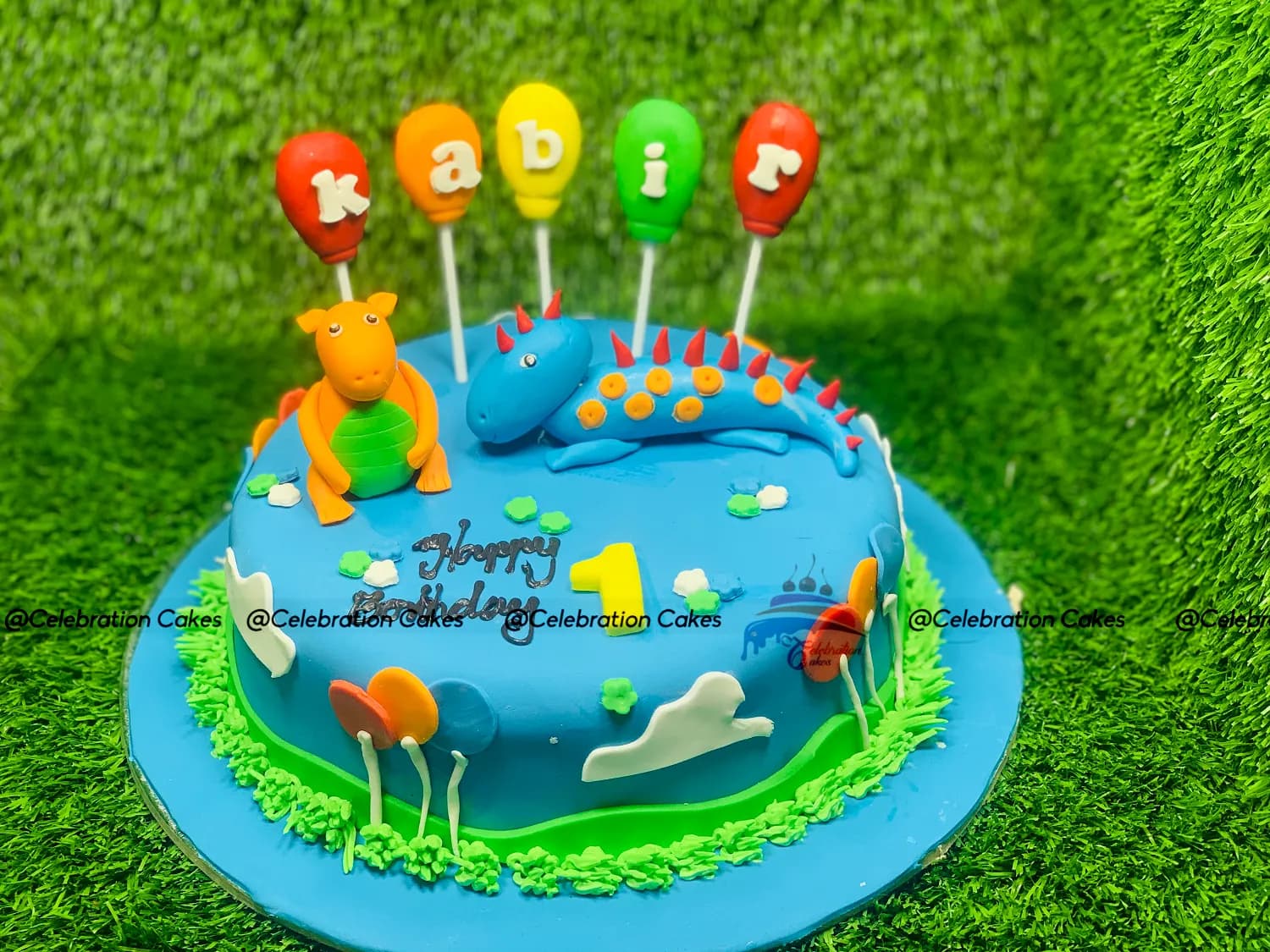 Animal theme cake (2 pounds) #096