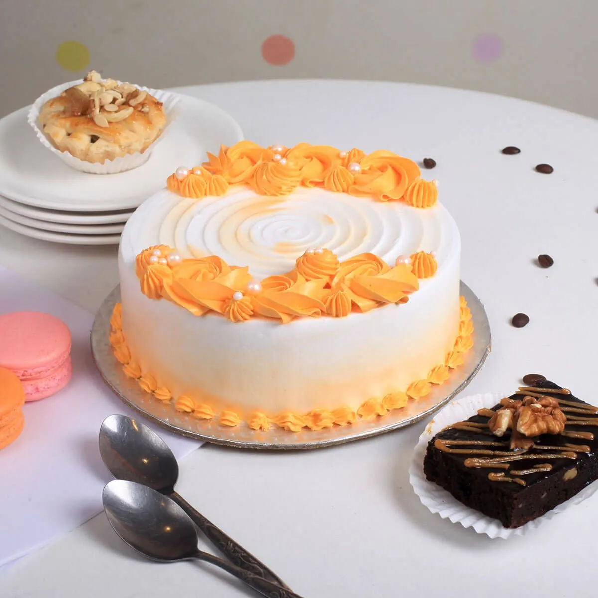 Classic Golden Vanilla Cake